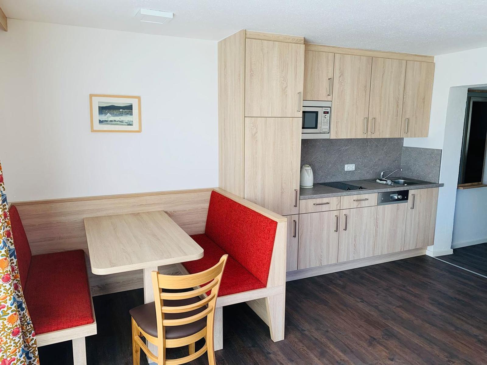 Apartmenthaus Florian ラム エクステリア 写真