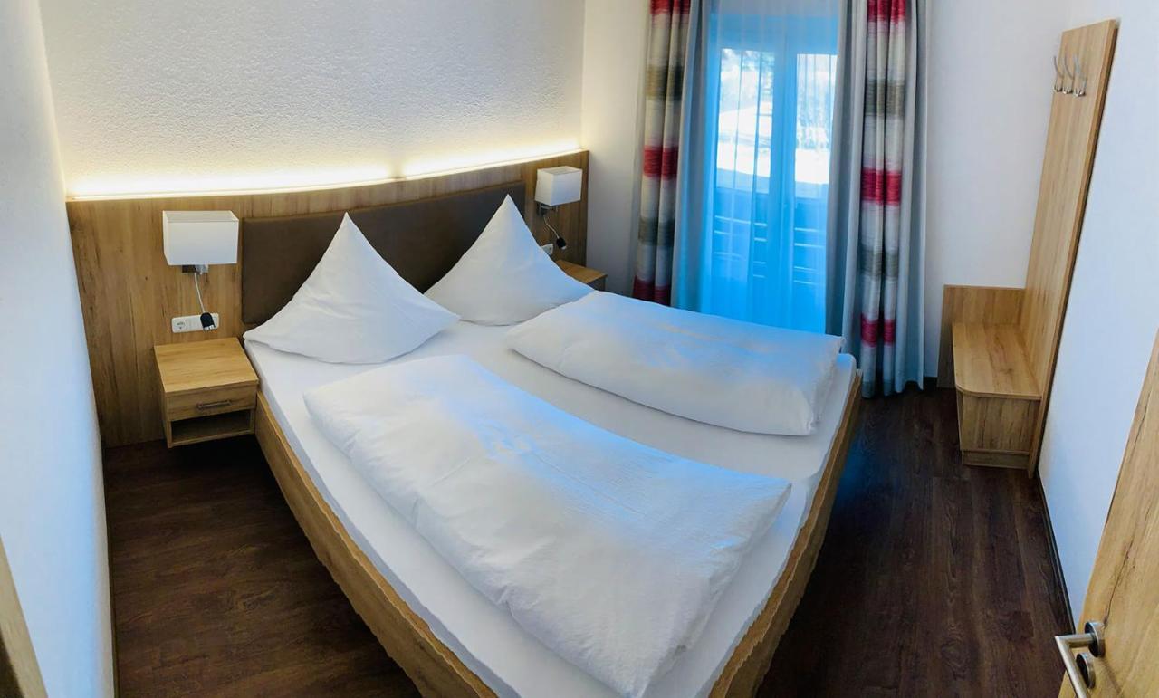 Apartmenthaus Florian ラム エクステリア 写真